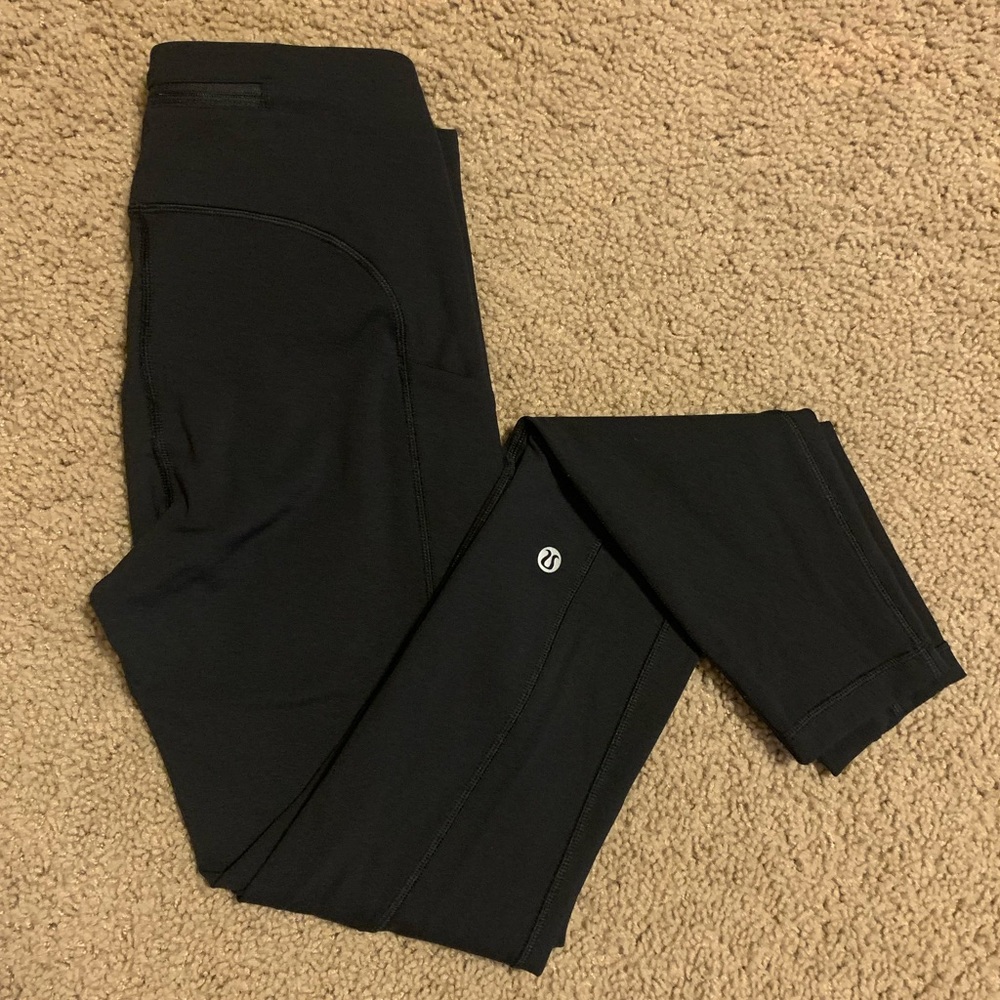 Lululemon Athletica Leggings with Pockets